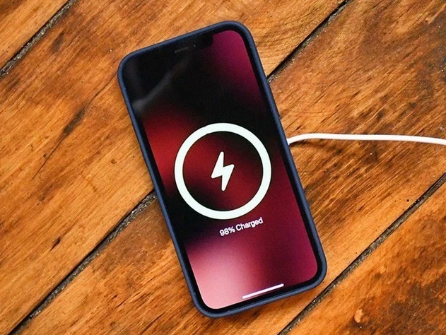 高明苹果手机维修分享iPhone 12可以随便充电吗 